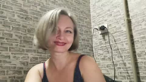 Snapshot of edithmanning chatting on 01-04-25, 03:49 edithmanning online show from 01-04-25, 03:49