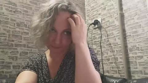 Snapshot of edithmanning chatting on 01-17-25, 09:17 edithmanning online show from 01-17-25, 09:17