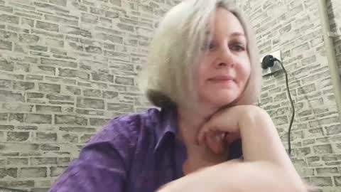 Snapshot of edithmanning chatting on 02-03-25, 06:34 edithmanning online show from 02-03-25, 06:34