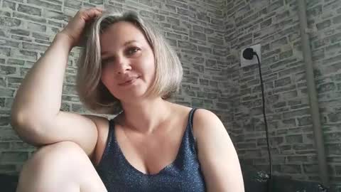 Snapshot of edithmanning chatting on 02-26-25, 11:52 edithmanning online show from 02-26-25, 11:52