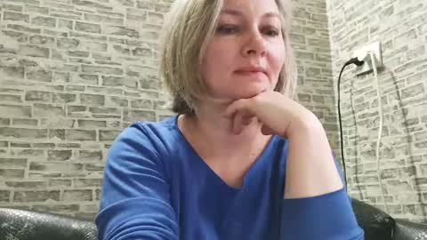 Snapshot of edithmanning chatting on 03-11-25, 06:10 edithmanning online show from 03-11-25, 06:10