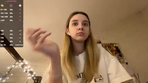 Dana online show from 10-17-25, 03:47