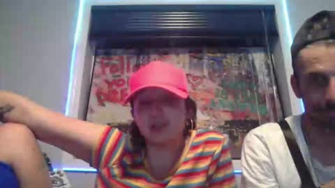 Snapshot of edmonton1985780 chatting on 05-23-26, 07:46 edmonton1985780 online show from 05-23-26, 07:46