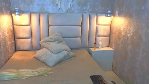 EdnaJarath online show from 02-08-25, 04:14