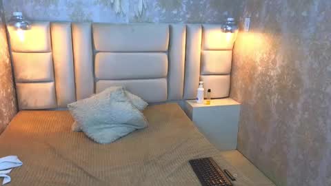 EdnaJarath online show from 02-10-25, 07:26