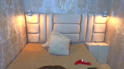 EdnaJarath online show from 02-12-25, 05:05