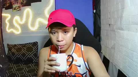 urasian chub online show from 12-02-25, 06:25