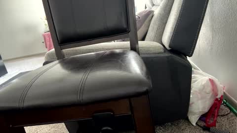 edward2736 online show from 12-22-24, 03:33