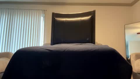 edward2736 online show from 12-28-24, 02:42