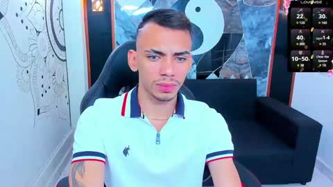 Snapshot of edward_24_ chatting on 01-16-25, 04:07 Edward Colleman online show from 01-16-25, 04:07