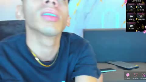 Snapshot of edward_24_ chatting on 11-29-25, 03:53 Edward Colleman online show from 11-29-25, 03:53