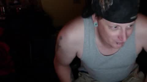 edwardaims_2please online show from 09-10-25, 02:22