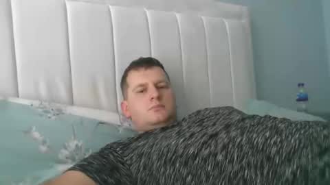 Snapshot of edy324126 chatting on 03-03-26, 11:38 edy324126 online show from 03-03-26, 11:38