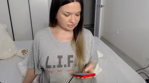 eelena4kiss online show from 02-25-25, 03:05