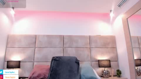 Snapshot of eevee_taylor chatting on 06-06-26, 03:00 Eevee online show from 06-06-26, 03:00