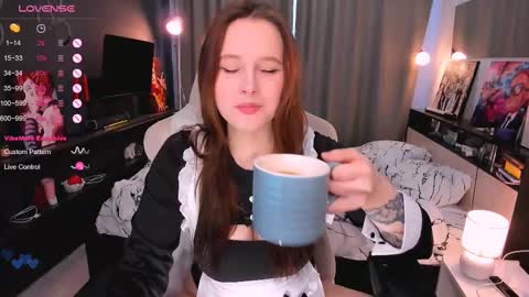 Effie online show from 03-05-25, 11:38