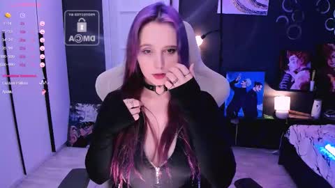 Effie online show from 12-23-25, 08:45