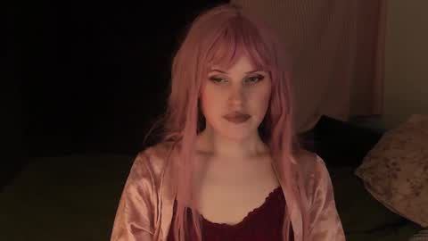 Effie Mur online show from 12-10-24, 05:22