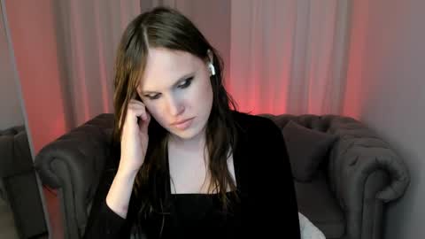 Effie Mur online show from 06-02-26, 09:39