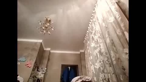 Effy online show from 12-10-24, 01:22