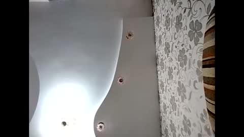 Effy online show from 01-13-25, 05:55