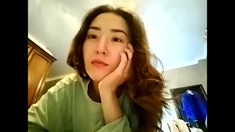 Effy online show from 01-22-25, 03:51