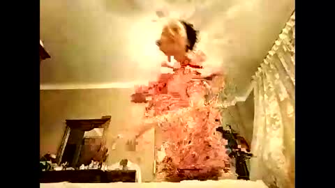 Effy online show from 02-25-25, 02:44