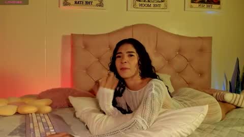 Snapshot of effy_cb chatting on 09-12-25, 06:02 effy online show from 09-12-25, 06:02