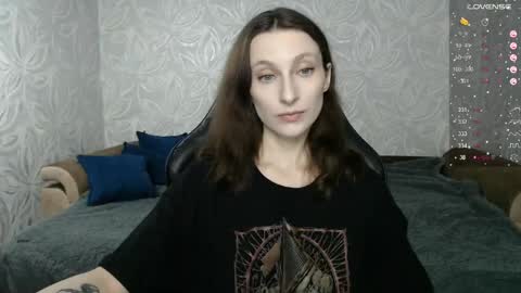 Snapshot of effy_gray chatting on 04-28-26, 07:52 Anna online show from 04-28-26, 07:52
