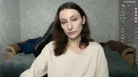 Snapshot of effy_gray chatting on 04-30-26, 06:47 Anna online show from 04-30-26, 06:47