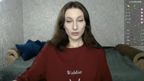 Snapshot of effy_gray chatting on 05-02-26, 08:03 Anna online show from 05-02-26, 08:03