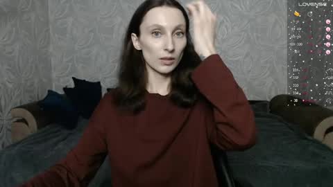 Snapshot of effy_gray chatting on 06-08-26, 07:14 Anna online show from 06-08-26, 07:14