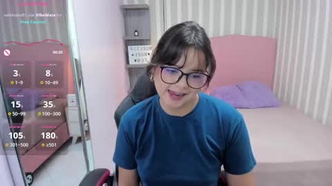 Snapshot of effystonnem chatting on 03-03-26, 07:20 E F F Y online show from 03-03-26, 07:20