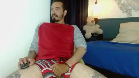 Snapshot of eidan_luxe chatting on 07-07-26, 08:46 EIDE online show from 07-07-26, 08:46