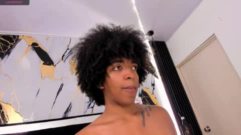 Snapshot of eileen_tanihara chatting on 02-24-25, 10:15 eileenn tanihara online show from 02-24-25, 10:15