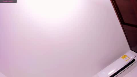 Snapshot of eileen_tanihara chatting on 10-23-25, 05:18 eileenn tanihara online show from 10-23-25, 05:18