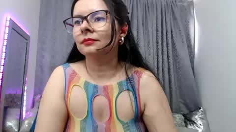 Eileen online show from 06-26-26, 07:51