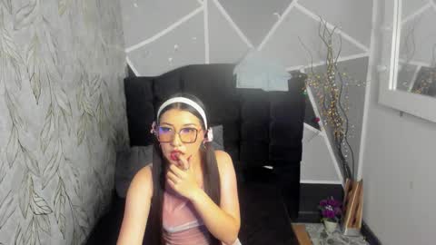Snapshot of eilen_pink chatting on 03-03-26, 12:33 EILIN PINK online show from 03-03-26, 12:33
