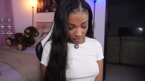 Snapshot of eimi_space chatting on 12-18-25, 10:38 eimi online show from 12-18-25, 10:38