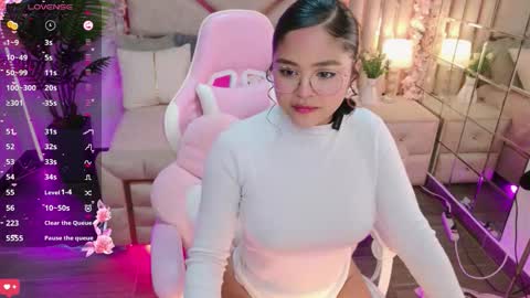 eimy__2 online show from 10-11-25, 05:39