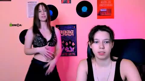 Snapshot of eira_mouse chatting on 07-10-26, 06:43 Sweet Eira online show from 07-10-26, 06:43