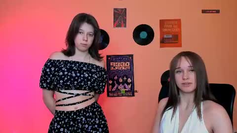 Snapshot of eira_mouse chatting on 07-15-26, 06:57 Sweet Eira online show from 07-15-26, 06:57