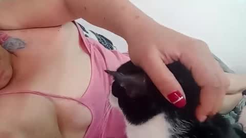 Eirene online show from 01-26-25, 03:25