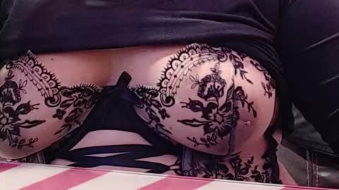 Eirene online show from 10-12-25, 06:56