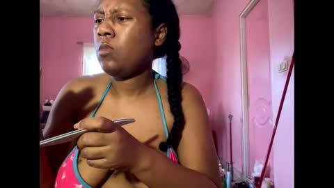 Eirondra Valeen online show from 03-25-26, 10:32