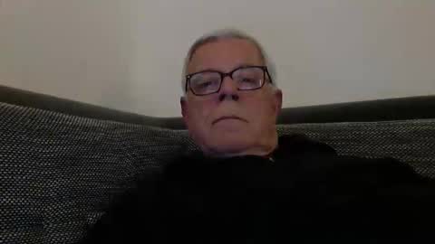 eisbaer1957 online show from 02-20-26, 07:14