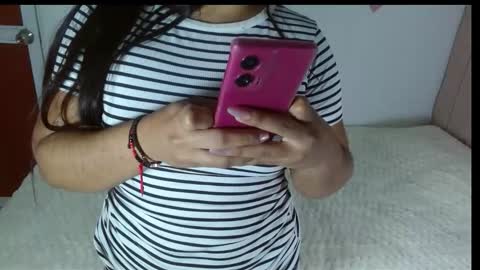 Snapshot of eithana_spicy chatting on 02-22-26, 03:43 Eitha online show from 02-22-26, 03:43