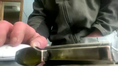 Snapshot of ejbooker11 chatting on 11-23-25, 12:05 PiedPiper online show from 11-23-25, 12:05