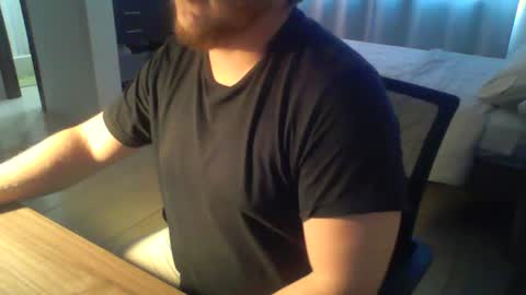 Snapshot of ekudemic chatting on 06-15-26, 07:16 Juan Pablo M online show from 06-15-26, 07:16