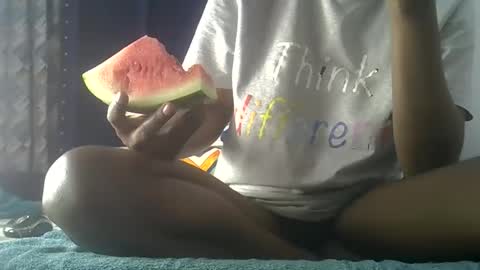 petite online show from 10-01-25, 06:03